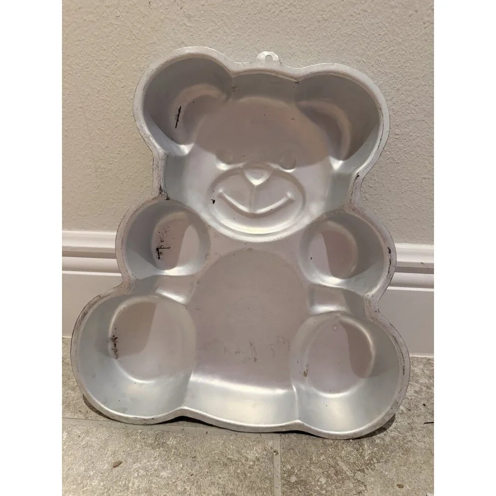Vintage 1982 Wilton Teddy Bear Cake Pan 502-3754 Full Body Aluminum Mold